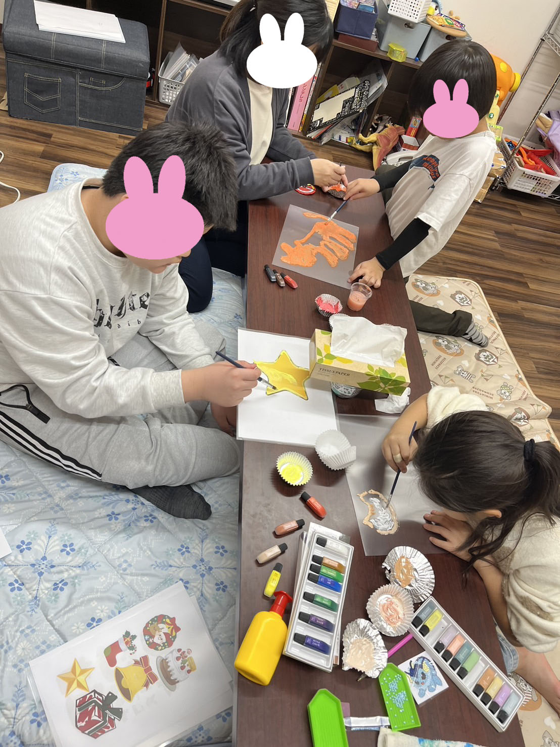 みんなでステンドグラスアート